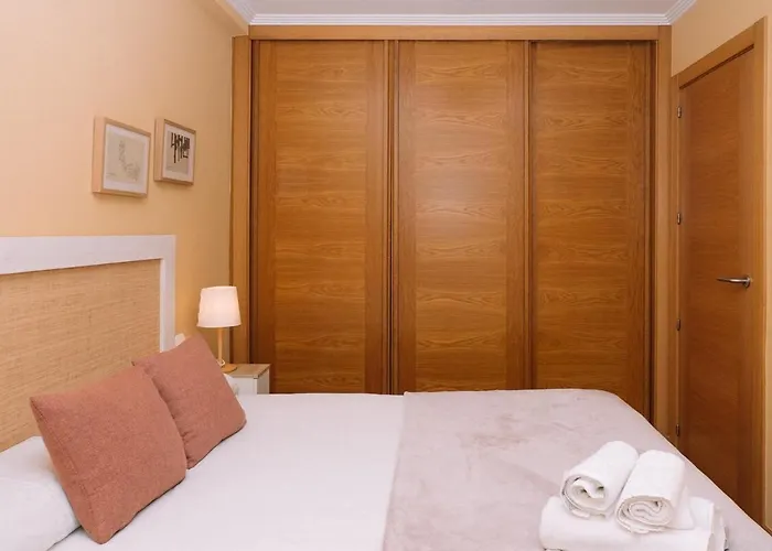 Comodo Luminoso Y Centrico By 比戈