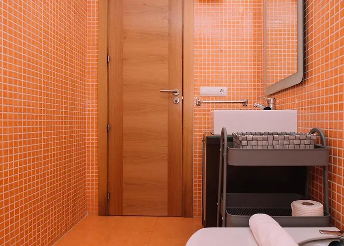 Comodo Luminoso Y Centrico By 比戈